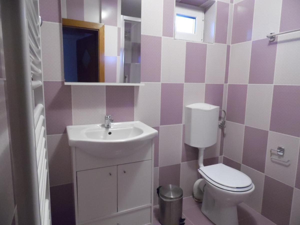 Vilman House Hotell Rîşnov Exteriör bild