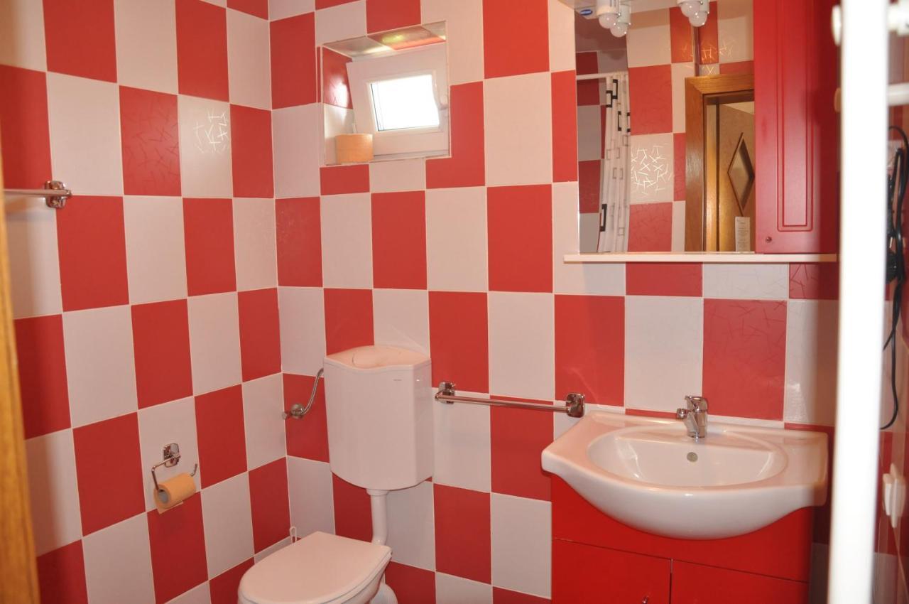 Vilman House Hotell Rîşnov Exteriör bild