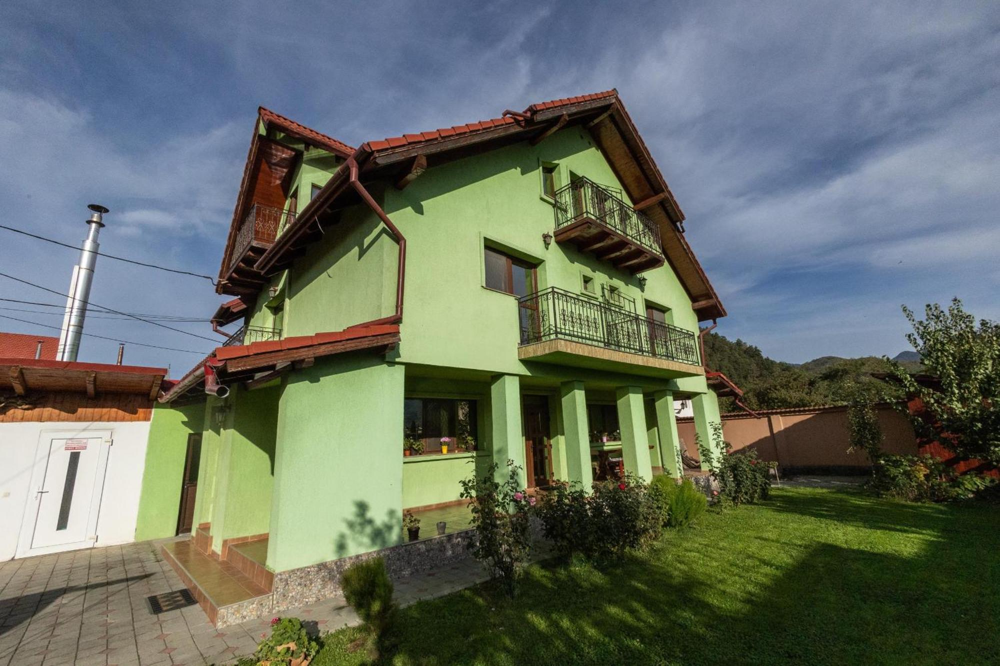 Vilman House Hotell Rîşnov Exteriör bild